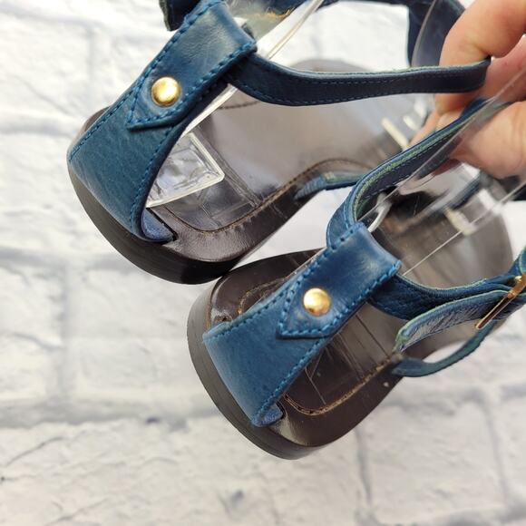 Diane von Furstenberg DVF Blue T-strap Sequin Colorblock Sandal size 6 1/2 - Picture 7 of 16